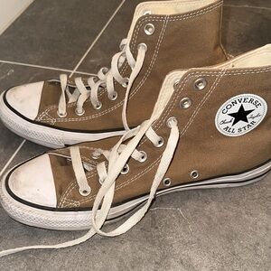 Converse High-Top Sneakers in Tan and White